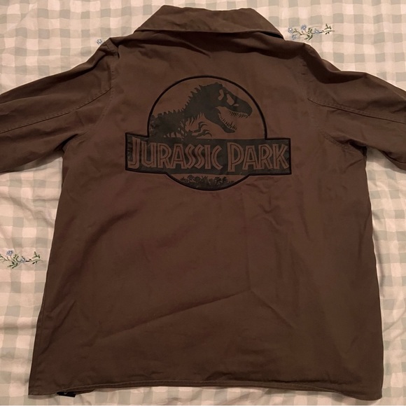 Jurassic Park T-Rex Logo Utility Shacket - Picture 4 of 7